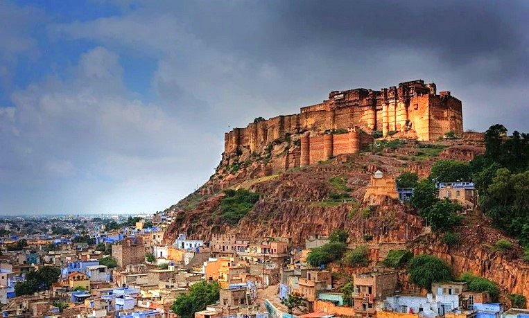 India Pakistan War: राजस्थान को व्यापारिक नुकसान की संभावना, पर्यटन भी प्रभावित 2 MehranGarh Fort Prime Time Bharat