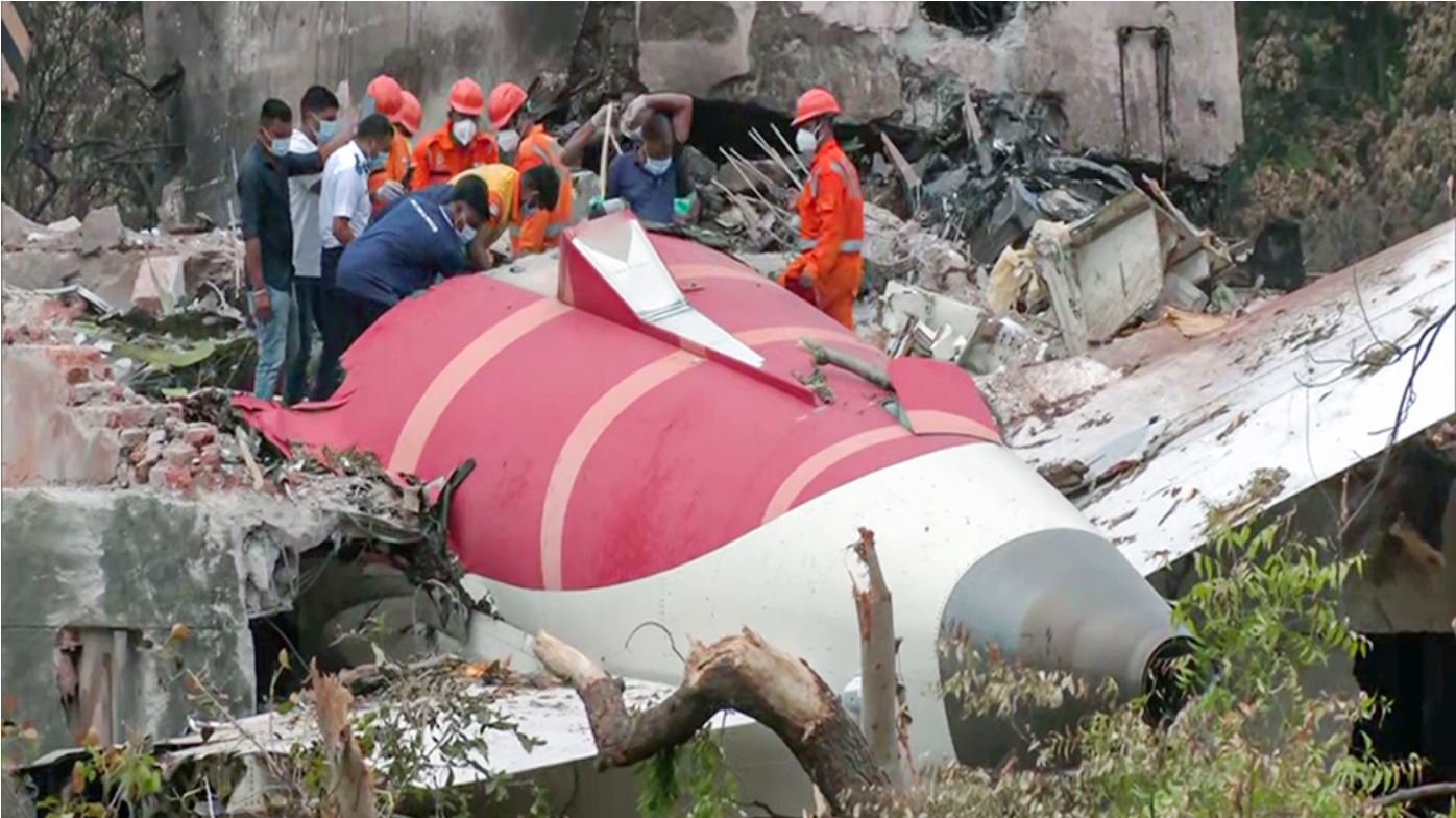 Ahmedabad Air India Plane Crash: मीडिया और सोशल मीडिया के धत्कर्म में सिमटते संवेदना के स्वर 2 Ahmedabad AirIndia Plane Crash Prime Time Bharat