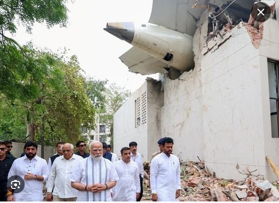 Ahmedabad Air India Plane Crash: मीडिया और सोशल मीडिया के धत्कर्म में सिमटते संवेदना के स्वर 3 PM Narendra Modi Ahmedabad Plane Crash Prime Time Bharat