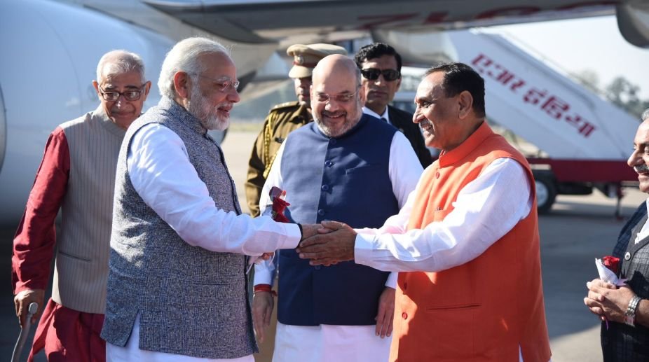 Air India Plane Crash Vijay Rupani: सरल और विरल विजय रूपाणी का दुनिया से विदा होना 2 Vijay Rupani PM Modi Amit Shah Prime Time Bharat