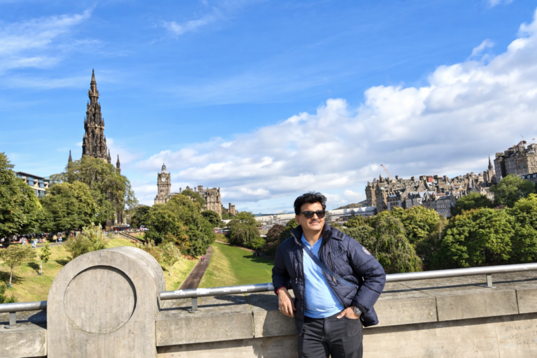 Edinburgh: एडिनबर्ग… एक शहर जो चुपचाप यादों में समा जाता है! Niranjan Parihar Edinburgh