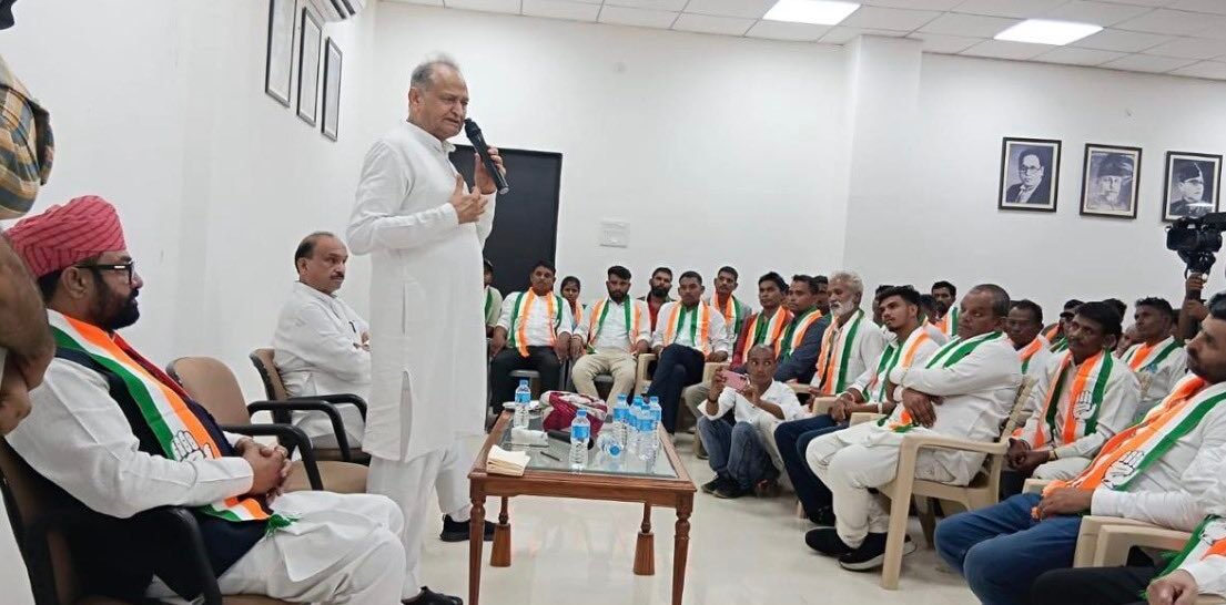 Rajasthan Congress: तकदीर के तिराहे पर राजस्थान कांग्रेस, डोटासरा के बयानों से मालवीय भी सन्न! 2 Rajasthan Congress Mahendrajeet Singh Malviya joining Prime Time Bharat e1785571065507