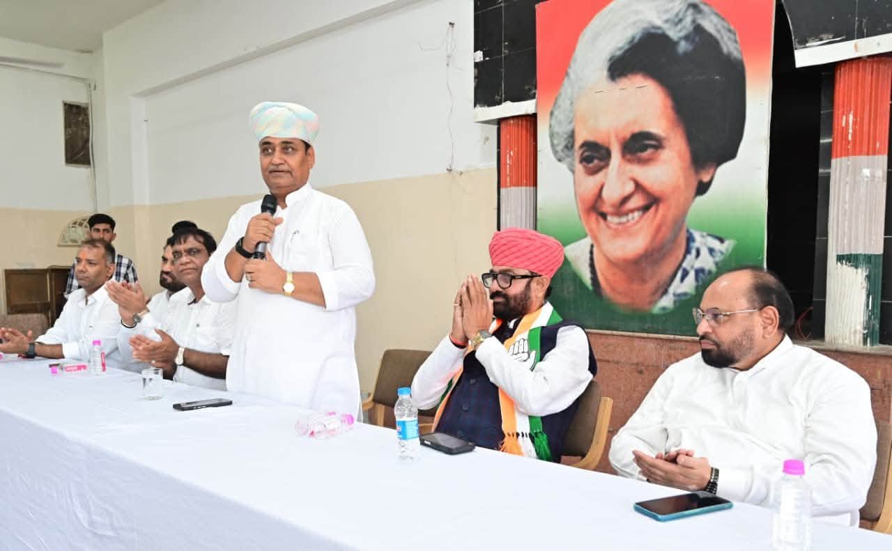 Rajasthan Congress: तकदीर के तिराहे पर राजस्थान कांग्रेस, डोटासरा के बयानों से मालवीय भी सन्न! 1 Rajasthan Mahendrajeet Singh Malviya Congress joining Prime Time Bharat